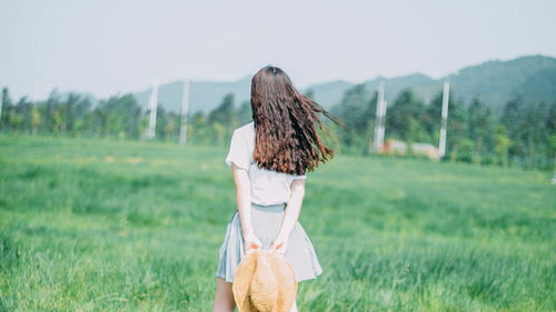 女生越绝情越好挽回,挽回前女友：女生越坚强，挽回成功越有希望