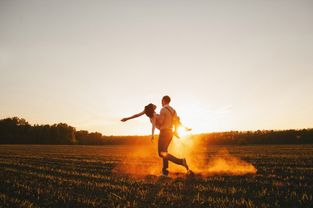 挽回女人该有的心态,如何正确面对挽回女人)